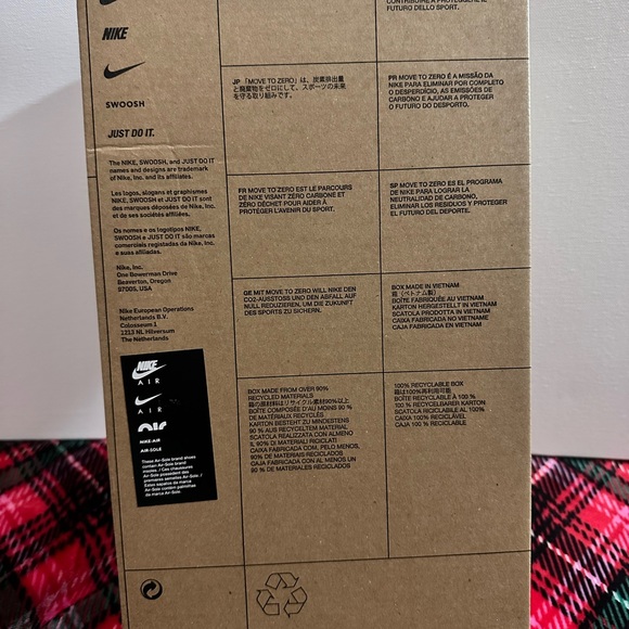 WOMEN'S NIKE AIR VAPORMAX 2023 - Picture 6 of 6